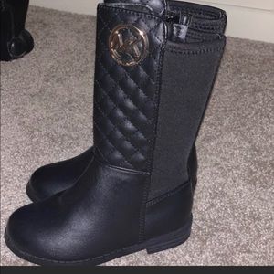Girls Micheal Kors boots